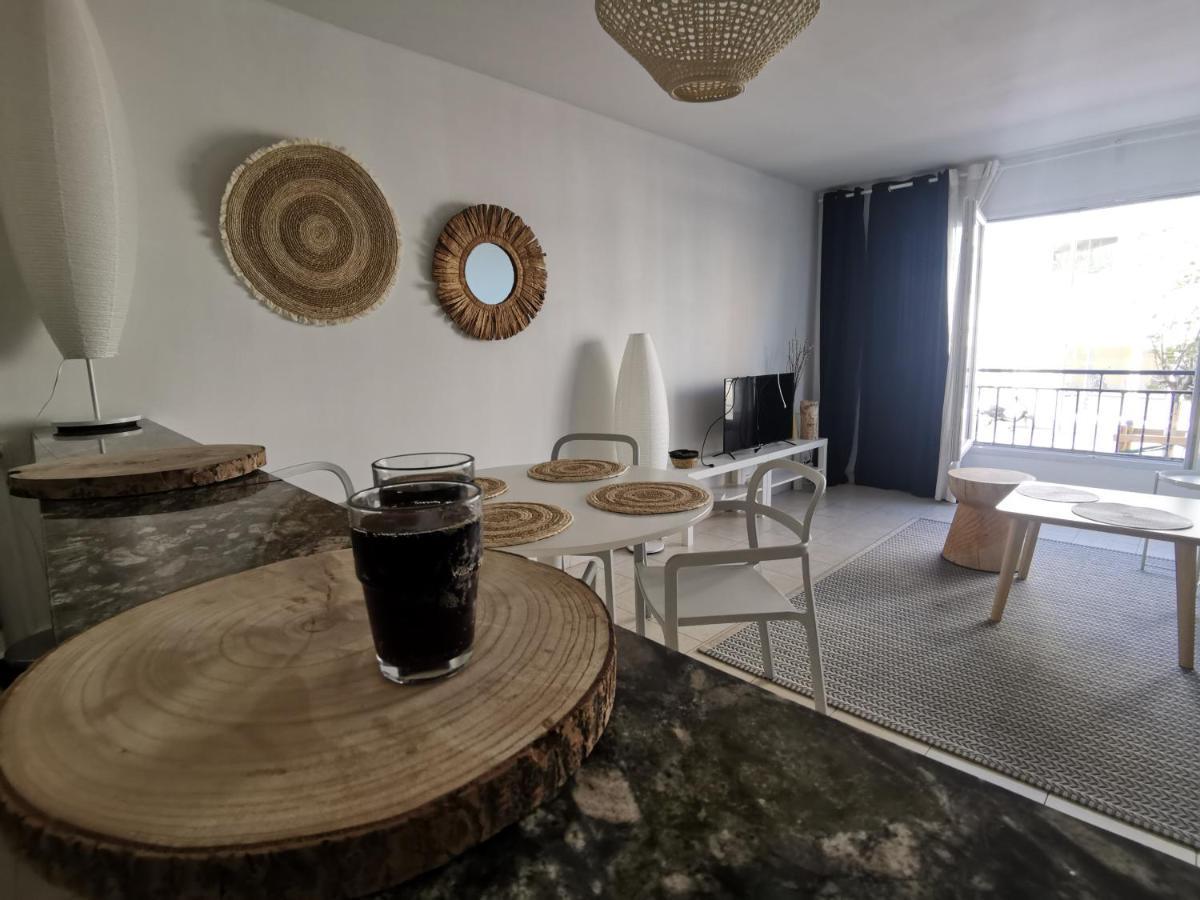 A 50 Metres De La Plage Et 10 Minutes Du Vieux Port 70M2 Sur La Corniche Vue Mer Marseille Bagian luar foto